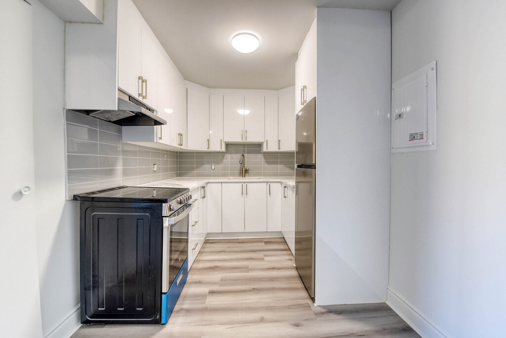 Beau 3 1/2 Ville Saint-Laurent | 3268298