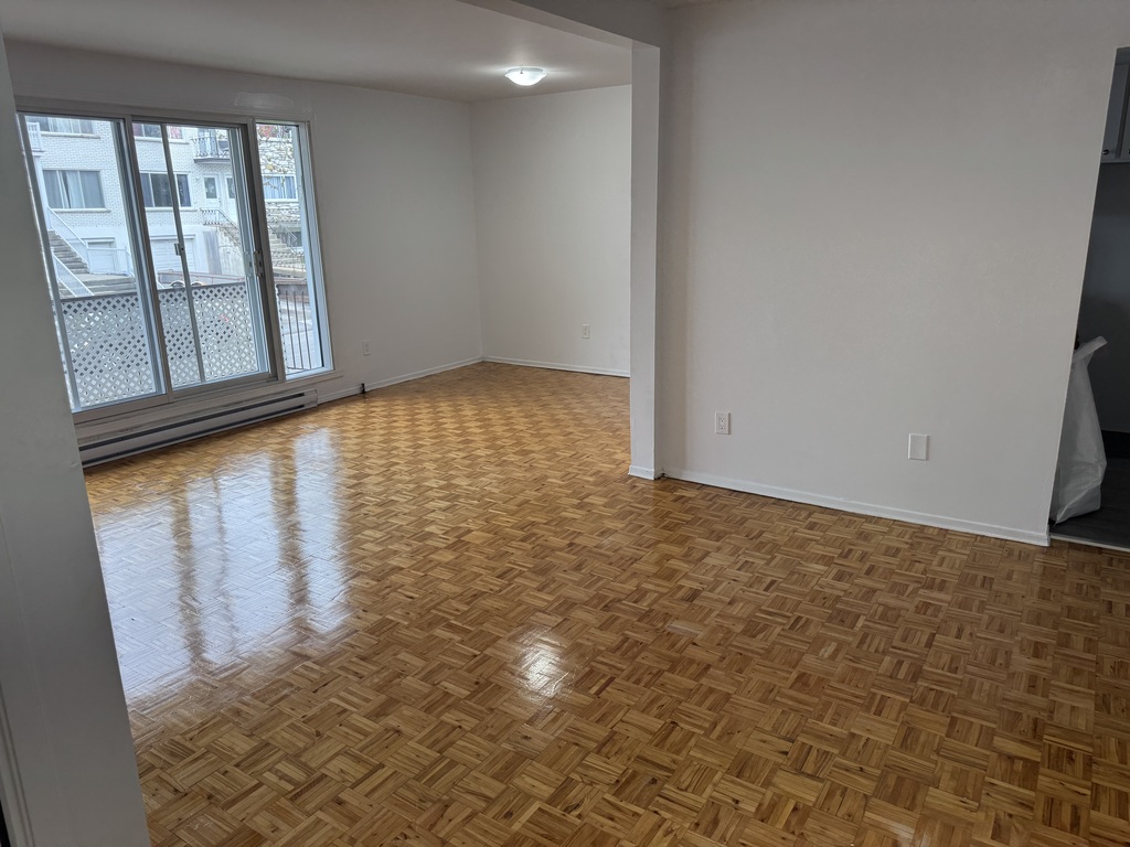 Laval, St-Vincent-de-Paul, Grand 4 1/2 à | 3278298