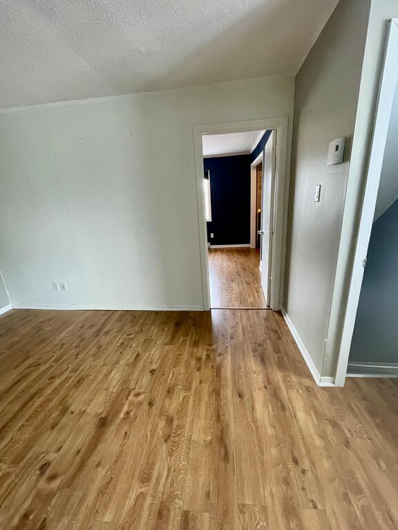 DUPLEX, SECTEUR PAISIBLE, PROCHE DE TOUT | 3268380