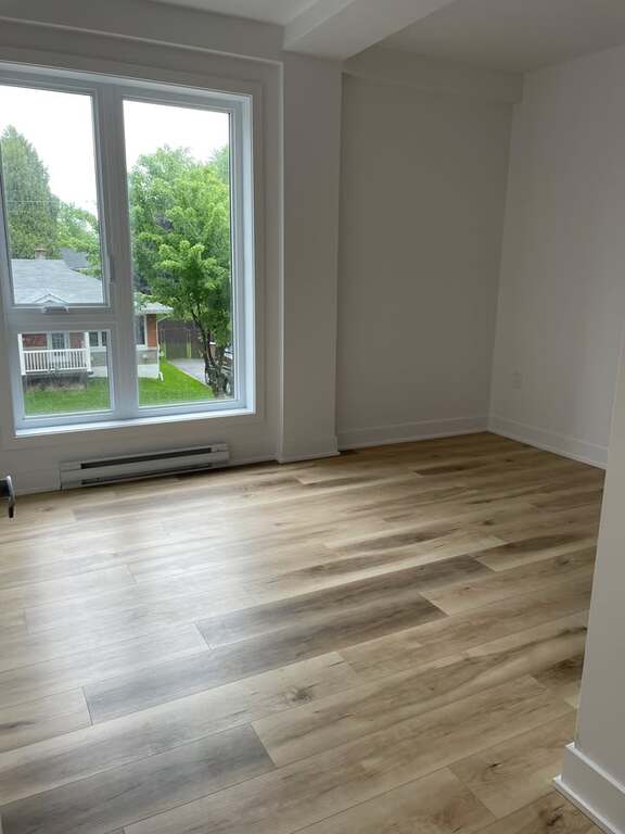 3 1/2 À LOUER | 3276379