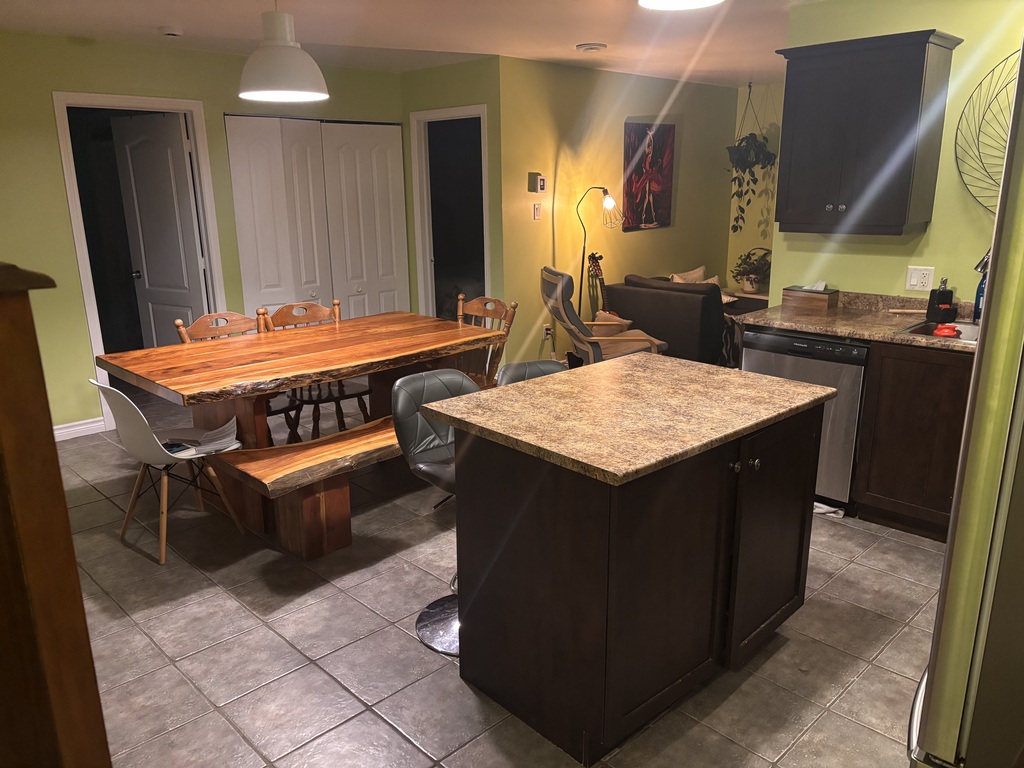 Superbe 5 1/2 Bien Insonorisé | 3276385