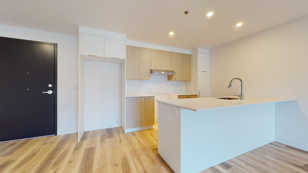 3½ |Garage|Rangement|Internet|Eau Chaude | 3268447