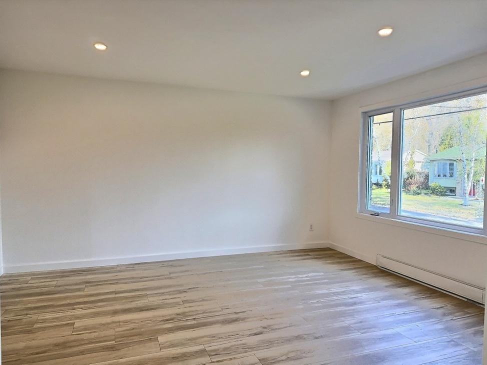 Grand 5 1/2 rénové à l'Ile-Bizard | 3283675