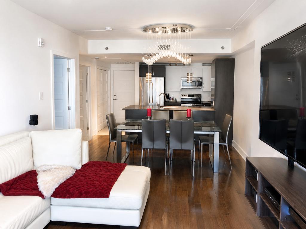 Condo 4 1/2 | 2 ch. | garage + locker | métro Papineau | 2295 $ | 3278183