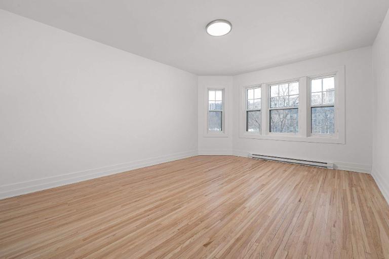 2 CH - 1 SDB - Montréal - $2,850 /mo | 3283680