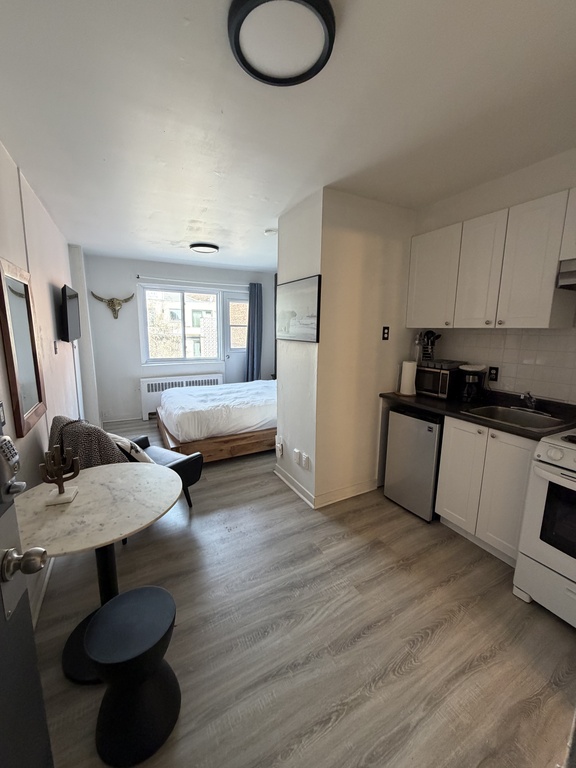 Studio Meublé – 4e étage | Guilbault O. | 3276392