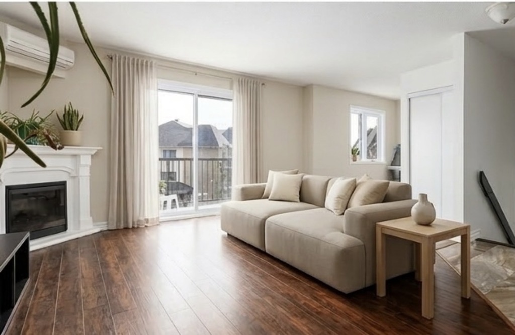 Condo Lumineux 2 Ch. + 1 Sdb + Bureau – | 3269576