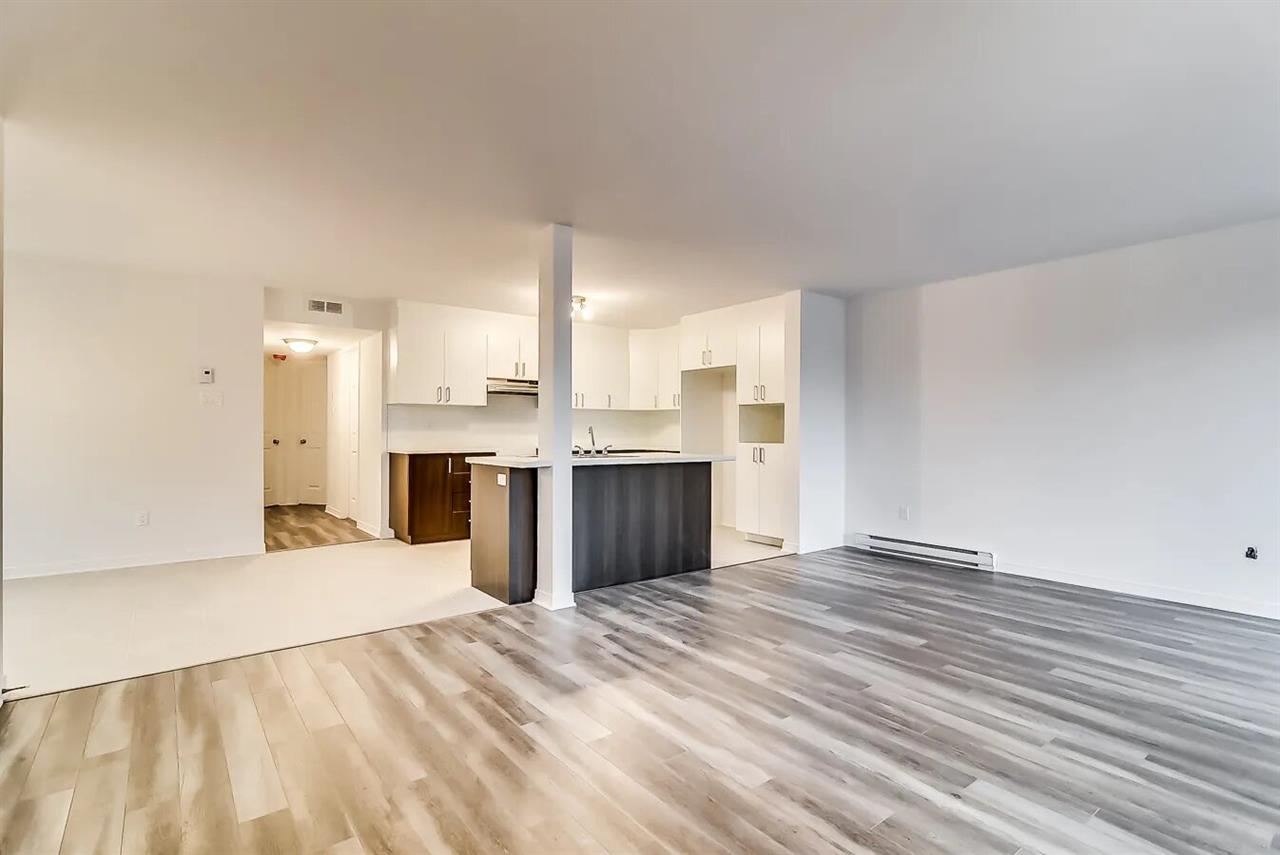 17 Rue De Liverpool (Plateau) Appartement 2 Chambres - Secteur Plateau | 3269746