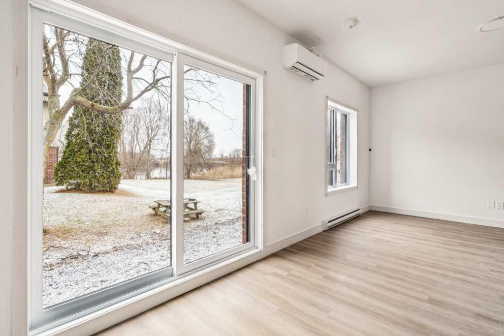 🏗️ NOUVEAU PROJET EN CONSTRUCTION 5 1/2 Disponible à partir de maintenant– Ste-Martine | 3276681