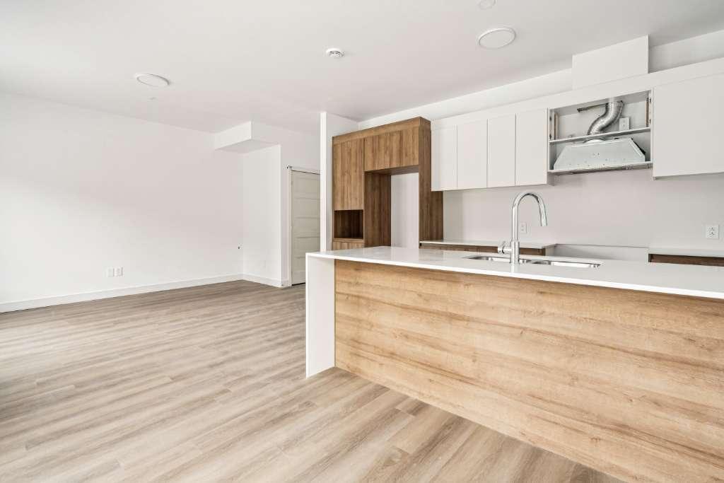 🏗️ NOUVEAU PROJET EN CONSTRUCTION 5 1/2 Disponible à partir de maintenant– Ste-Martine | 3276681