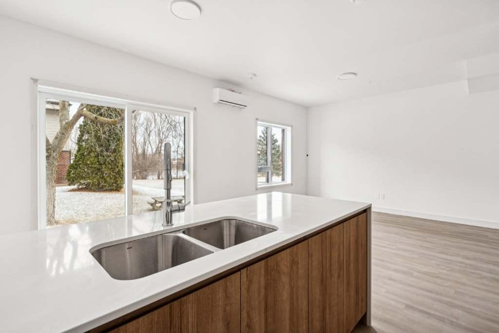 🏗️ NOUVEAU PROJET EN CONSTRUCTION 5 1/2 Disponible à partir de maintenant– Ste-Martine | 3276681