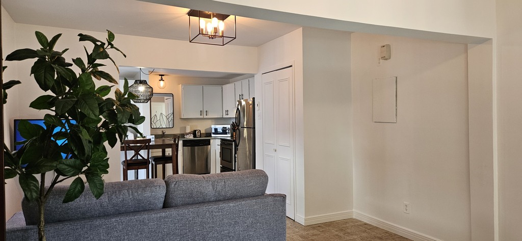 Beaux Logements 3 1/2 Disponibles | 3277188