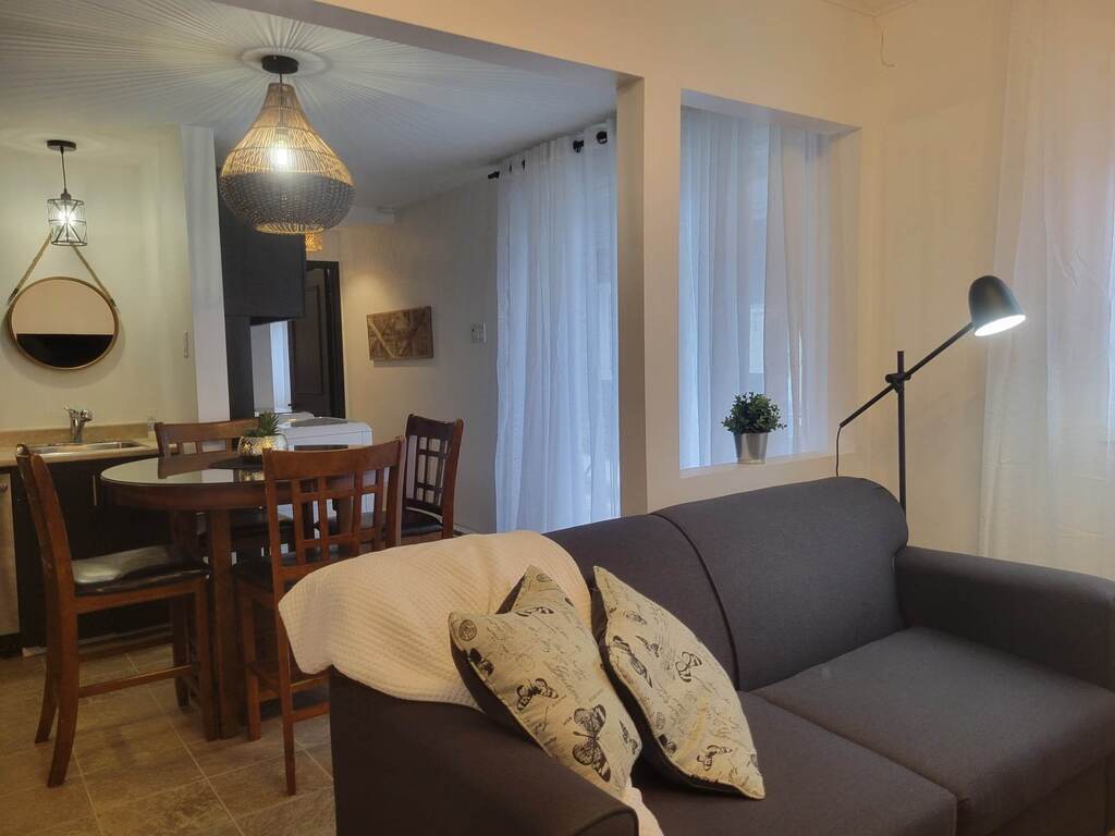 Beaux Logements 3 1/2 Disponibles | 3277189