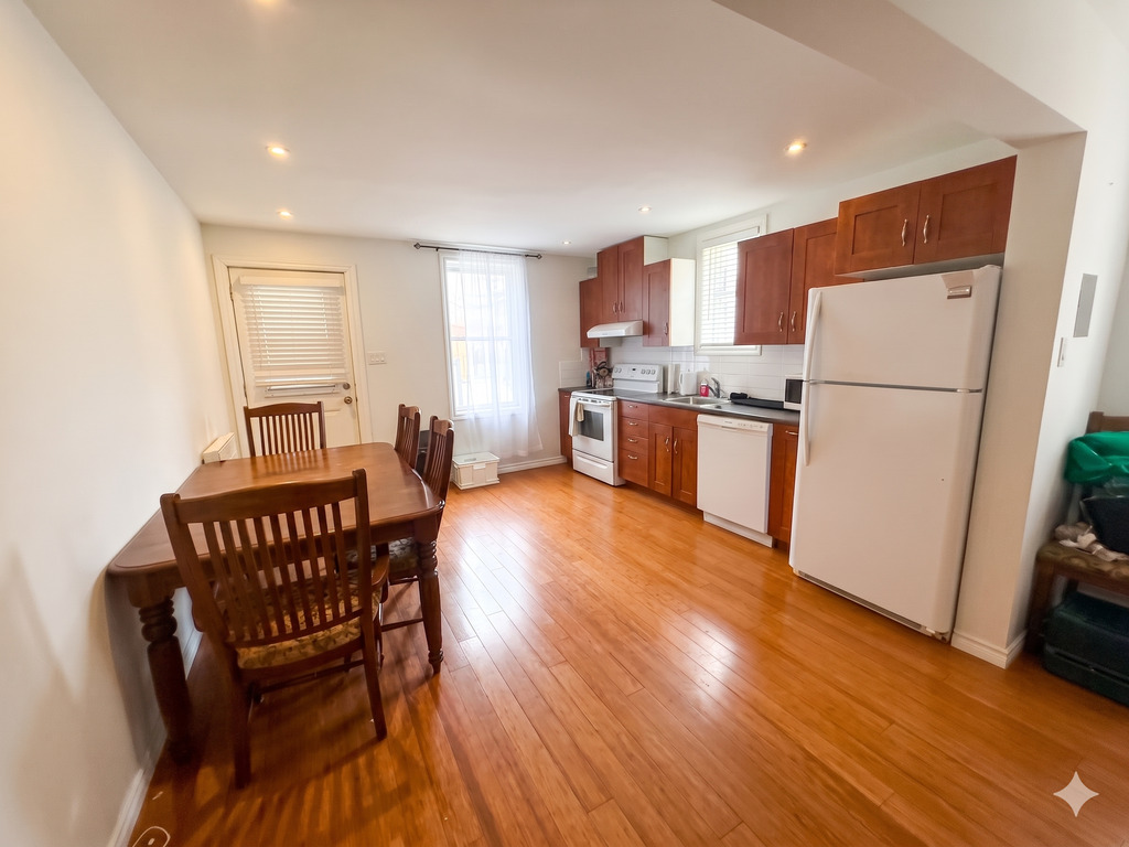 41/2 Meublé, Tout Inclus | 3270594