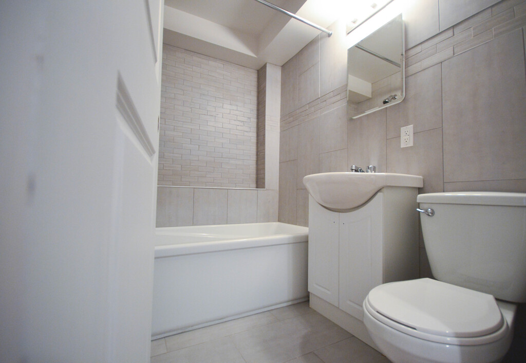 Fully Renovated 4.5 Cote­des­Neiges 307 | 3270602