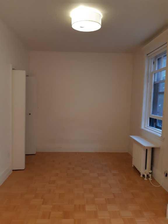Grand 1 1/2 disponible pour le 1er juillet sur l’avenue Monkland (NDG) | 3277473