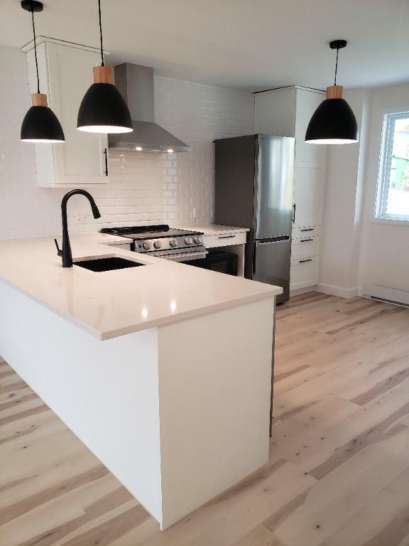 Fleurimont...Superbe 4 1/2 Rez-de-jardin entièrement rénové! | 3277479