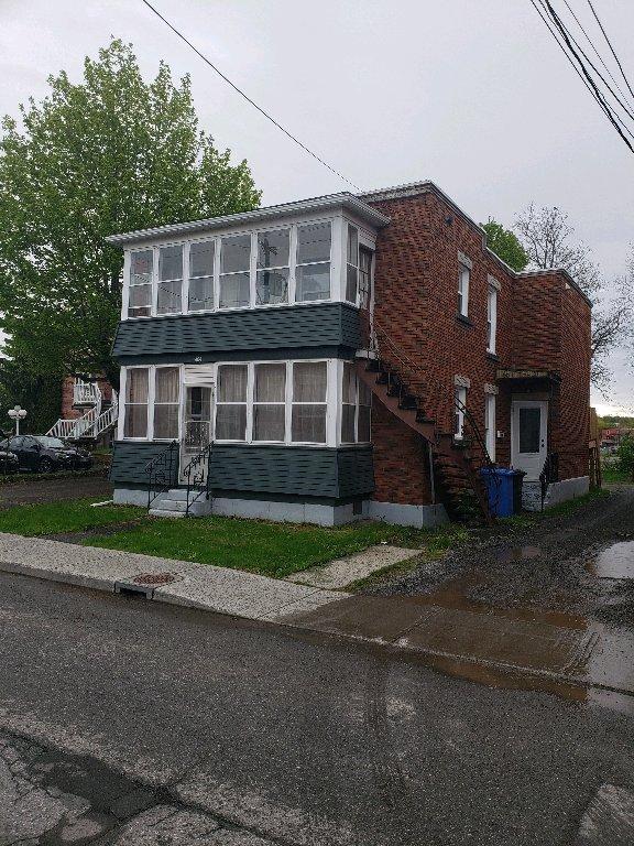 bas de duplex | 3277527