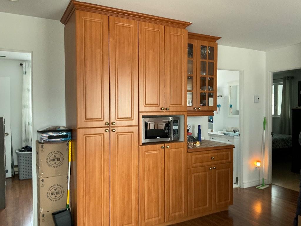 Maison à louer avec grand terrain et plusieurs dépendances | 3277570