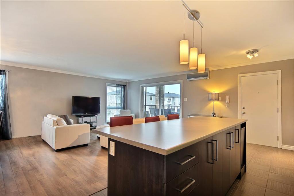 LE PRESTIGE À VAL-BÉLAIR | Splendide 5½ de 1500 pi² dans un rond-point | 3285232