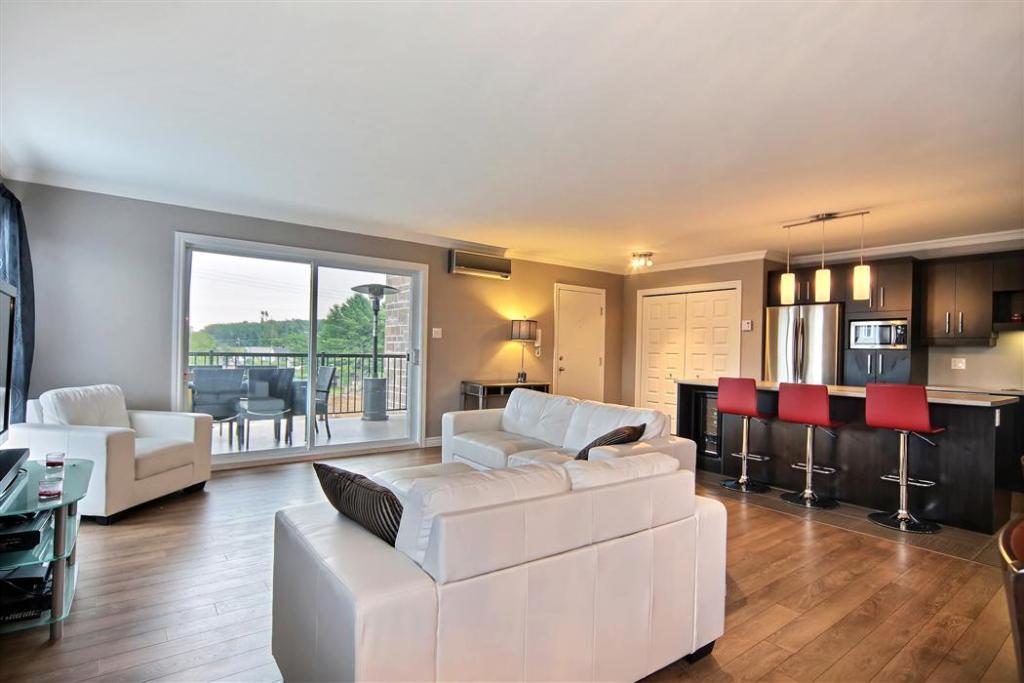 LE PRESTIGE À VAL-BÉLAIR | Splendide 5½ de 1500 pi² dans un rond-point | 3285232