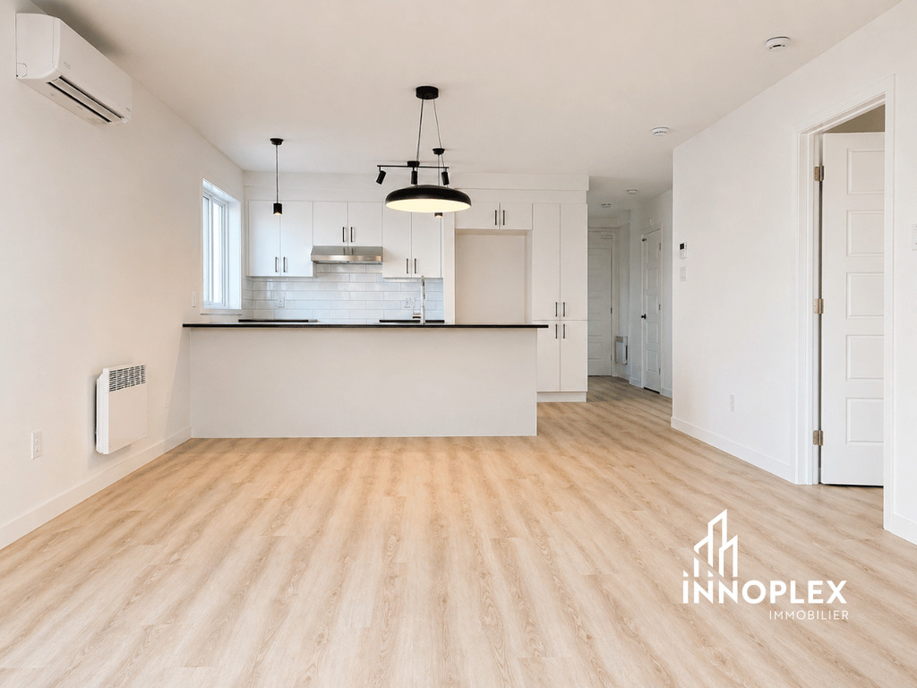4 1/2 Neuf Avec 2 Salles De Bain | 3267134