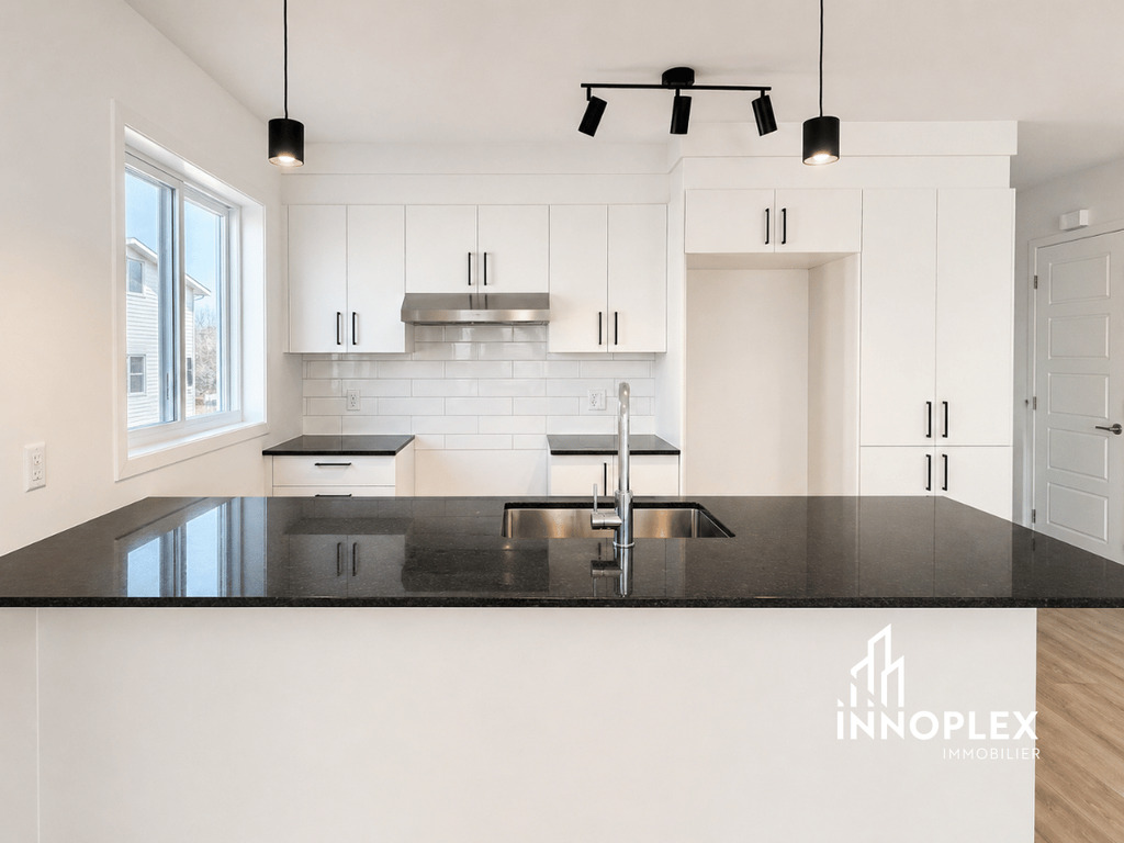 4 1/2 Neuf Avec 2 Salles De Bain | 3267134