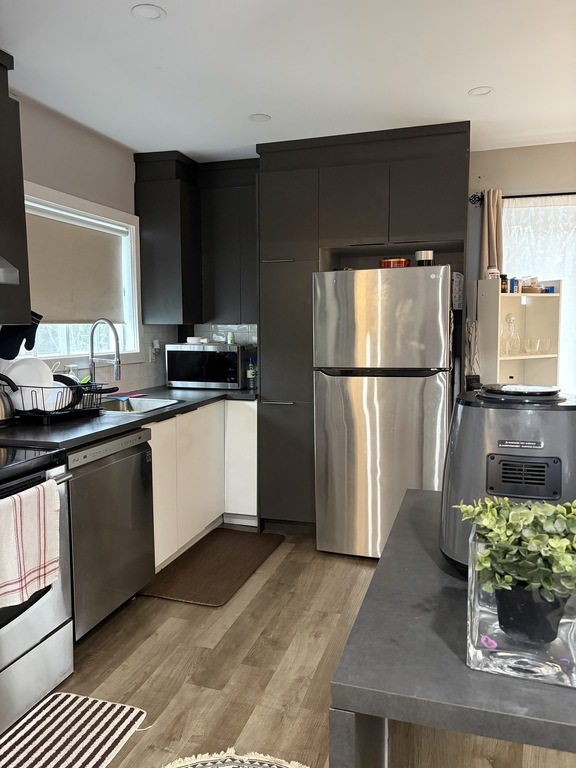 Beau 4 1/2 à Saint-Hubert | 3271090
