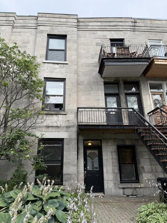 3 1/2 - Montréal (Le Plateau Mont-Royal) - 1 680 $/mois | 3278146