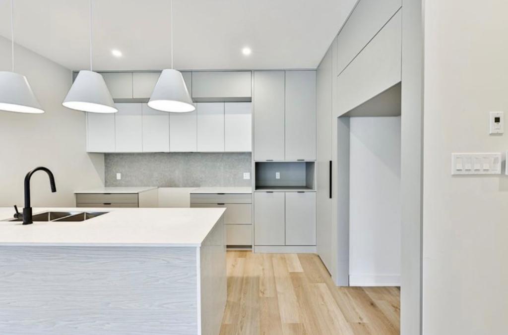 Appartement 5 1/2 | 3278180