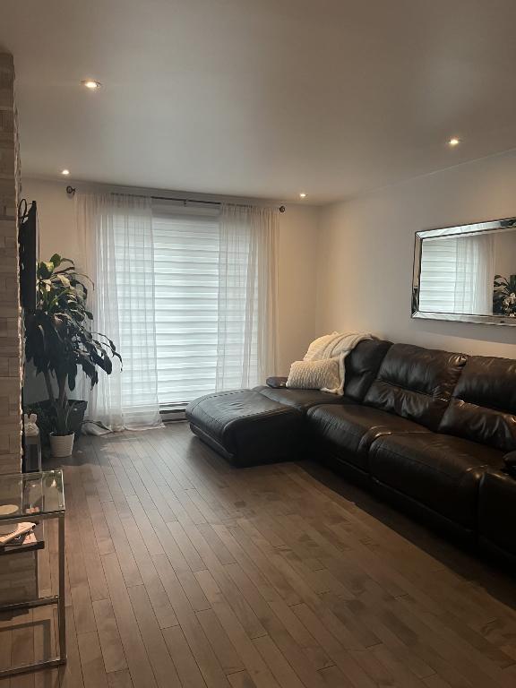 4 1/2 A louer/ 4 1/2 for Rent - rue Baxter street, LaSalle QC | 3278181