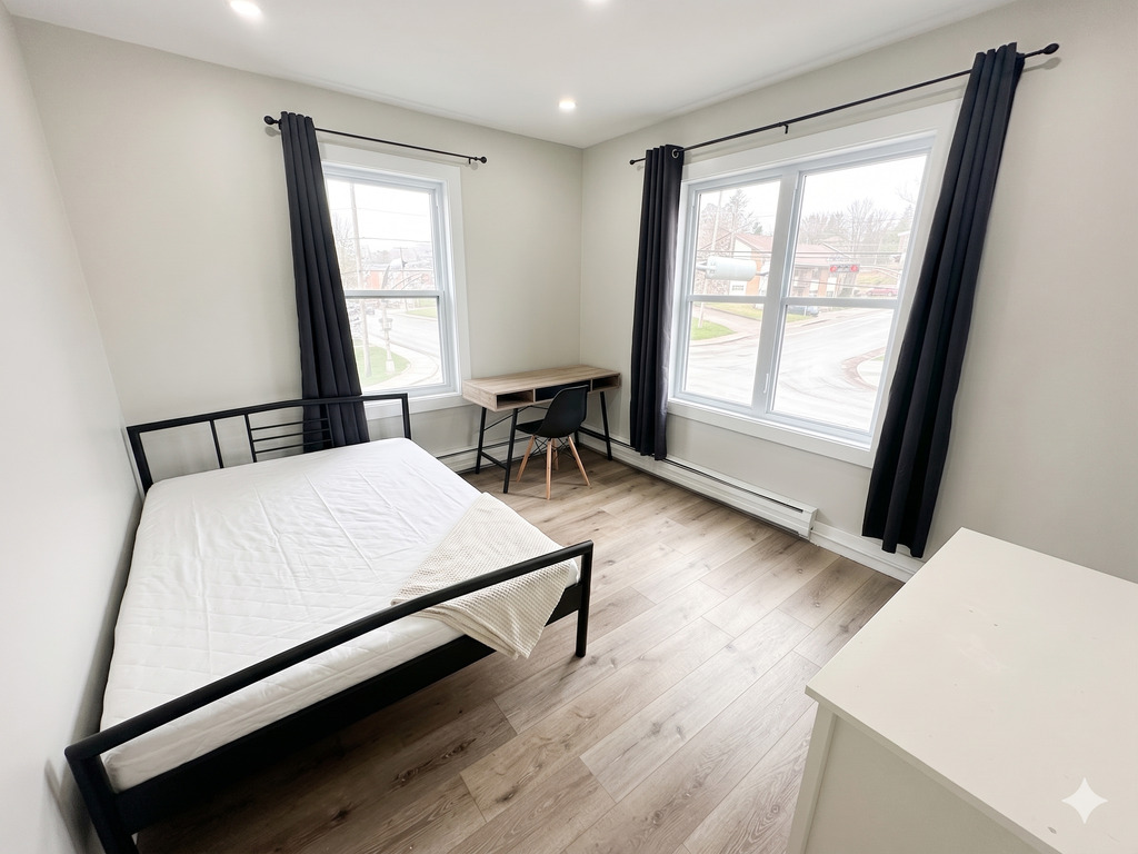 41/2 Tout Compris, Meublé | 3271527