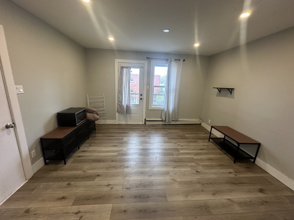41/2 Tout Compris, Meublé | 3271527