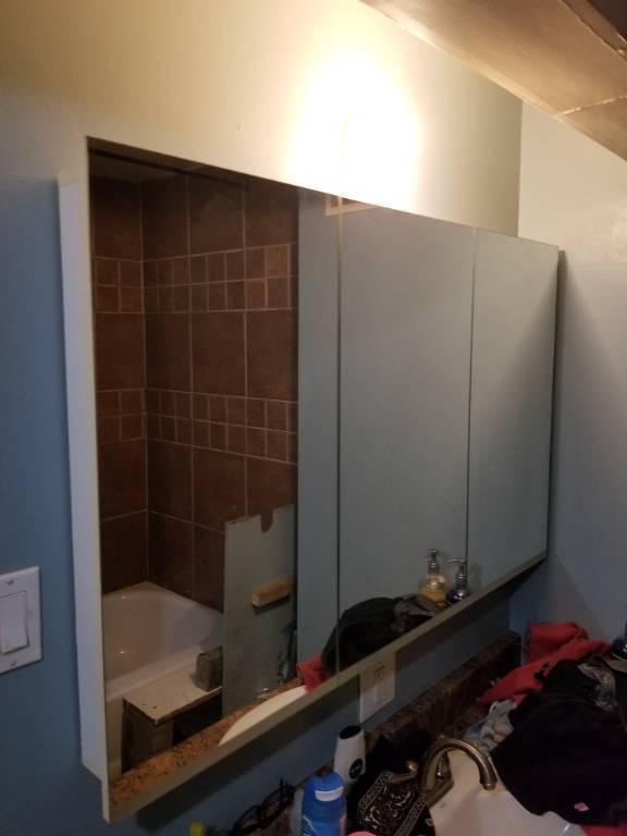 Grand / 1/2 à louer près du centre ville | 3278705