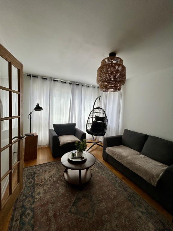 Grand 5 1/2 à louer à Blainville avec accès cour arrière. | 3279299
