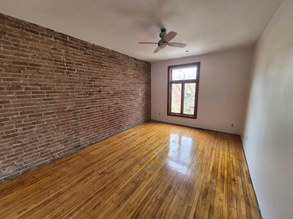 Lumineux logement au coeur du Plateau | 3280050