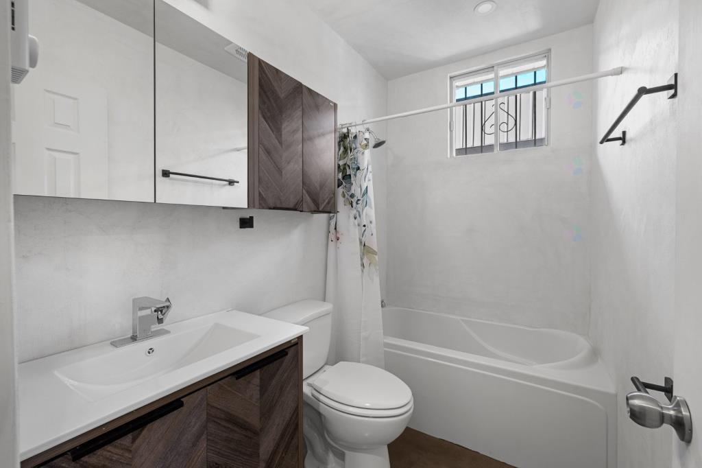 Grand logement à louer sur le Plateau | 3279357