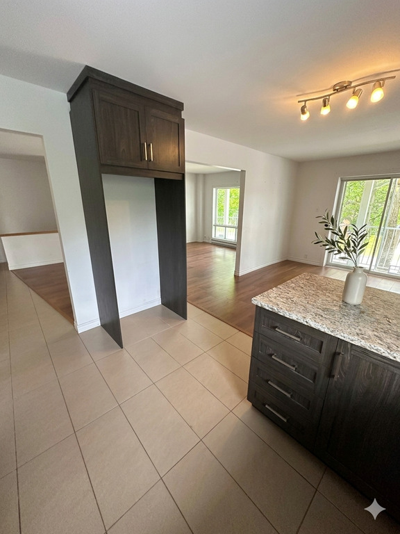 51/2 Dans Un Quartier Tranquille | 3272679