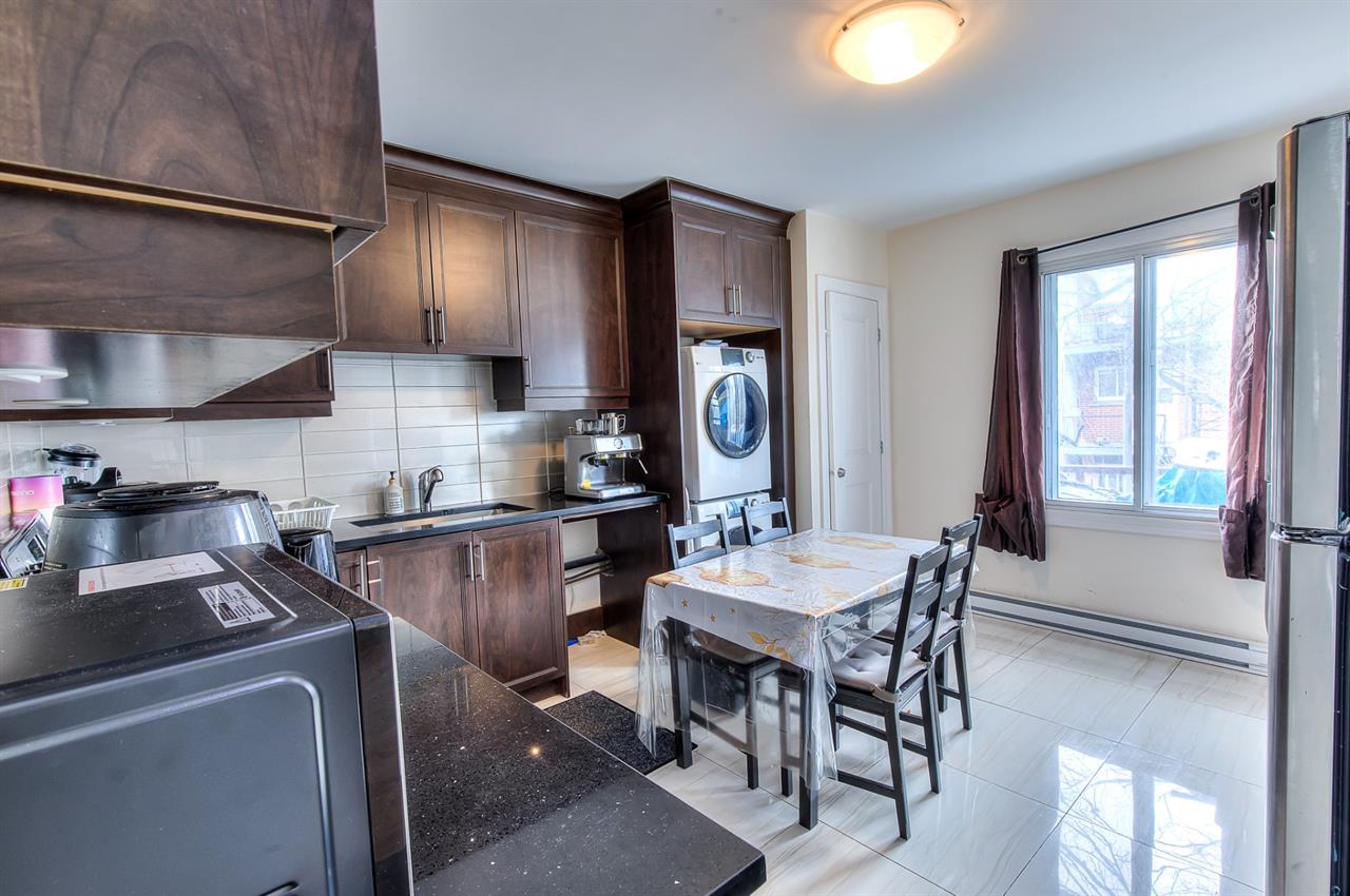 Appartement Montréal (Villeray/Saint-Michel/Parc-Extension) À Louer | 3272697