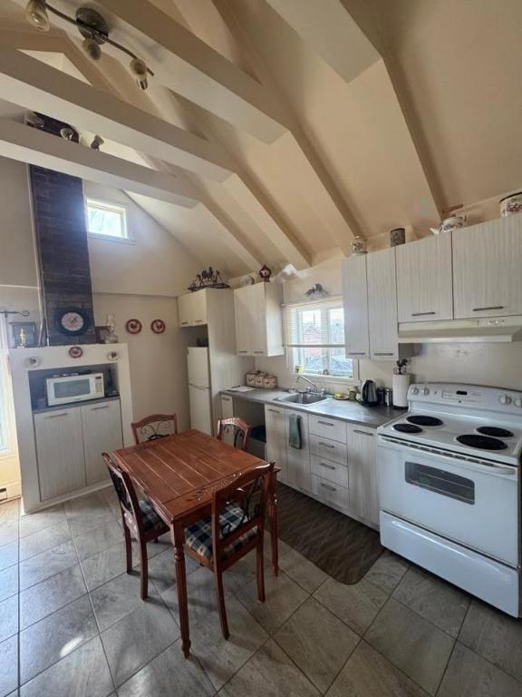 🌟 Magnifique 3 ½ lumineux | Chauffé/Éclairé | Secteur tranquille | 3279922