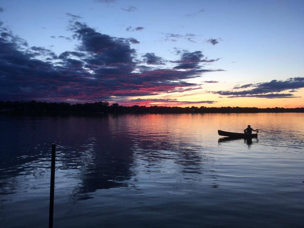 Beau bord de l’eau Laval | 3279977