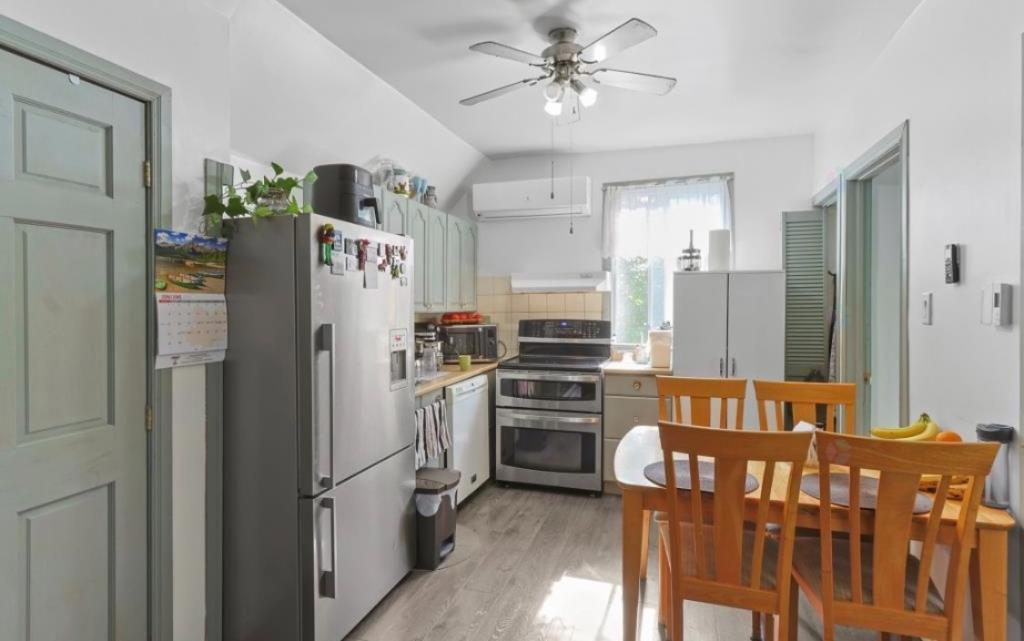 4 ½ lumineux à Châteauguay – Jardin privatif, rivière et stationnement inclus | 3279993