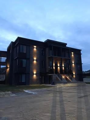 Chicoutimi, prêt des centres d'achat et de l'UQAC | 3280032