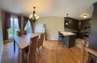 Appartement, logement à louer 41/2 pièces meublées, chauffé éclairées etc. 2 stationnements | 3280043