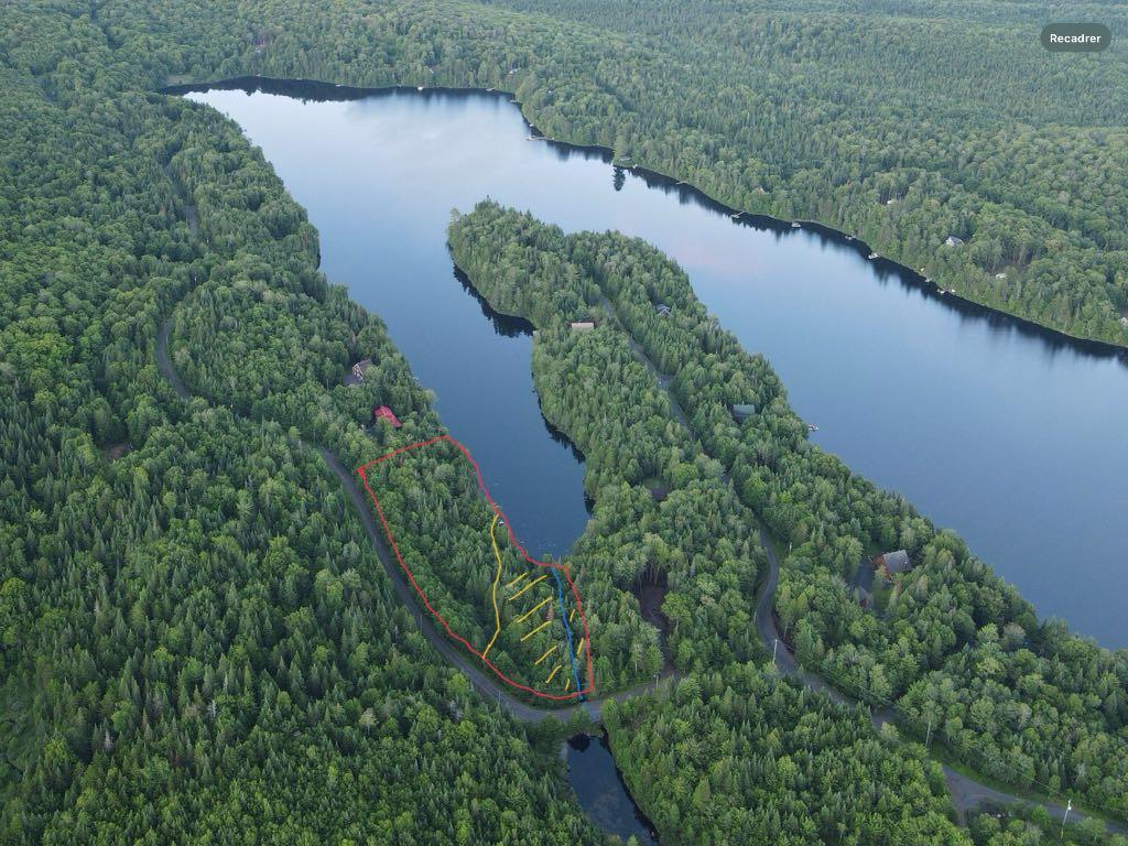 Terrain 300 pieds de frontage, lac paisible, Lac aux Sables, 1hr15 de Quebec et Trois Rivières | 3282908
