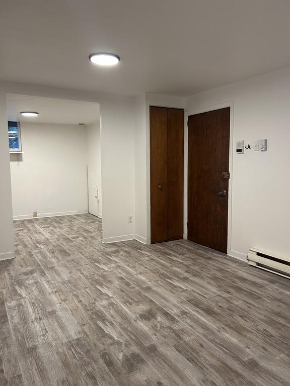 À Louer – 2 ½ –5174 Ave, App. C . Bourbo | 3272943
