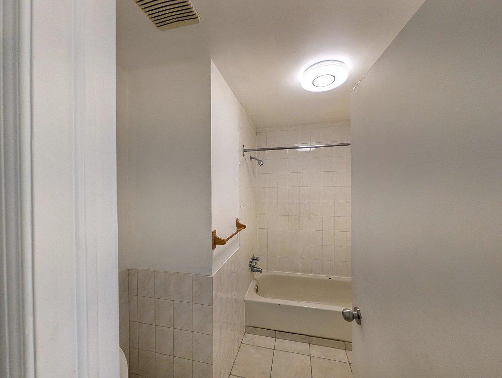logement 5-1/2 a louer / 5 -1/2 apartement for rent | 3280971