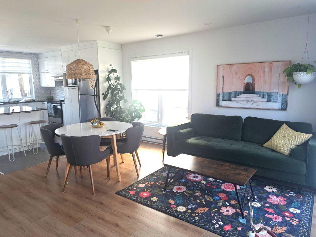 Maison jumelé à louer 3 chambres et salle familiale | 3281020