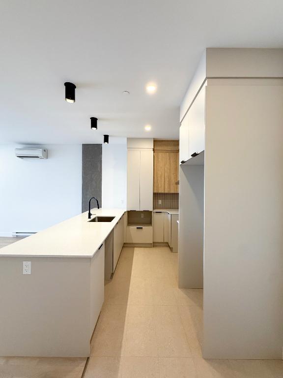 Magnifique et moderne 4 1/2 | Centre-ville de Lévis | 3281023
