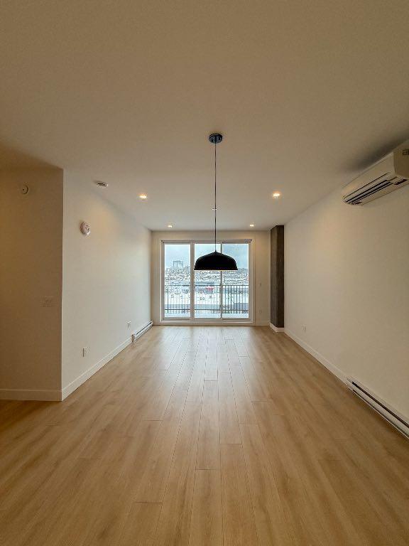 Magnifique et moderne 4 1/2 | Centre-ville de Lévis | 3281023